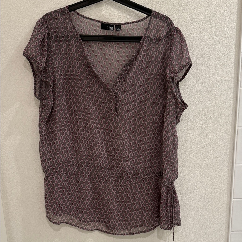 a.n.a Sheer Blouse in Gray and Pink